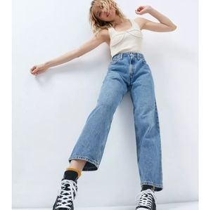 -- Vintage 550 high waisted Levi  straight mom jeans